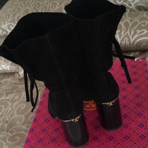 NWT Tory Burch®  Suede metal logo block heel bootie with tassel - Picture 7 of 11